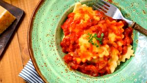 9 ravioli Three Cheese Ravioli