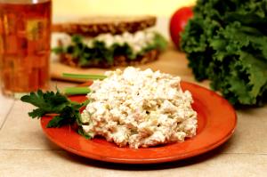 1/3 cup (100 g) Homestyle White Meat Chicken Salad