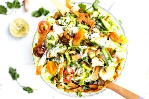 1 bowl (179 g) Mexican Style Caesar Salad