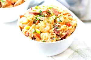 1 bowl (340 g) Favorites Seafood Jambalaya