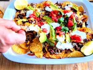 1 Cup Nachos with Chili