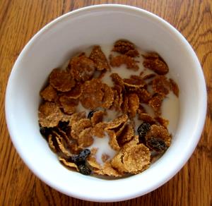 1 Cup Raisin Bran Cereal With Milk