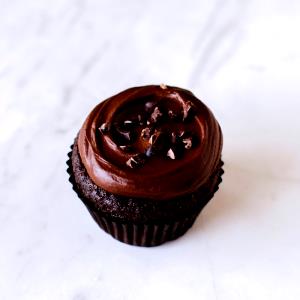 1 cupcake (119 g) Double Chocolate Devotion Cupcake