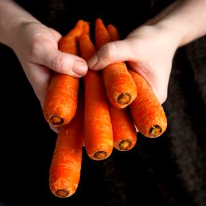 1 Lb Carrots
