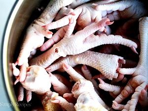 1 Lb Chicken Feet (Boiled)