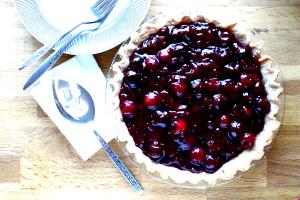 1 pie (128 g) Cherry Pie