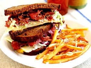 1 sandwich 5 Hot Pastrami on Rye