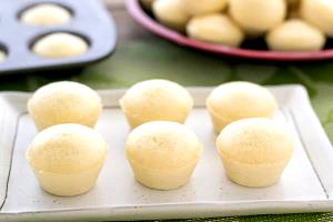1 serving (30 g) Puto