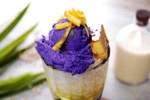 1 serving (440 g) Halo Halo
