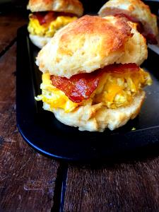 1 Serving Biscuit With Bacon And Egg