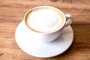 1 Serving Cappuccino, Whole, Regular