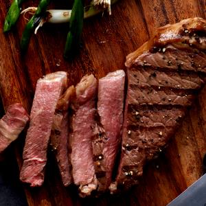 1 serving New York Strip (10 oz)