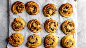 1 Serving Pain Au Raisin