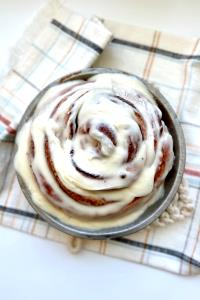 1 Serving Pre-Cut Jumbo Cinnamon Rolls