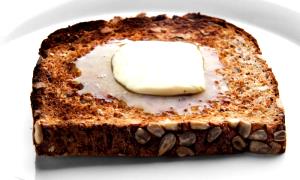 1 Serving Toast (Rye, Buttered, 1 Slice)