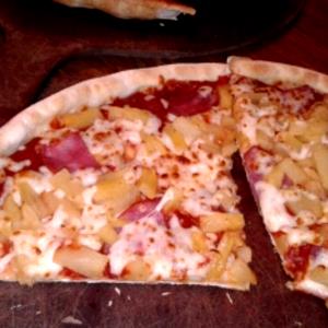 1 Slice 12 Medium Hand-Tossed Style Pizza Quartered Ham & Pineapple