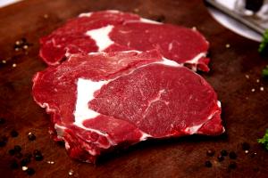 1 steak (6 oz) Ribeye Steak