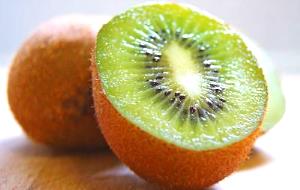 100 G Chinese Gooseberries (Kiwi Fruit)