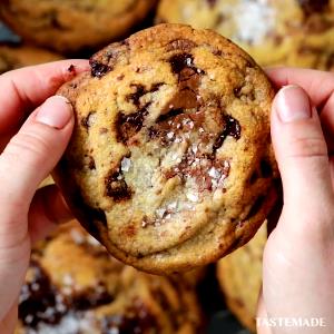 100 G Chocolate Chip Cookies (with Butter)